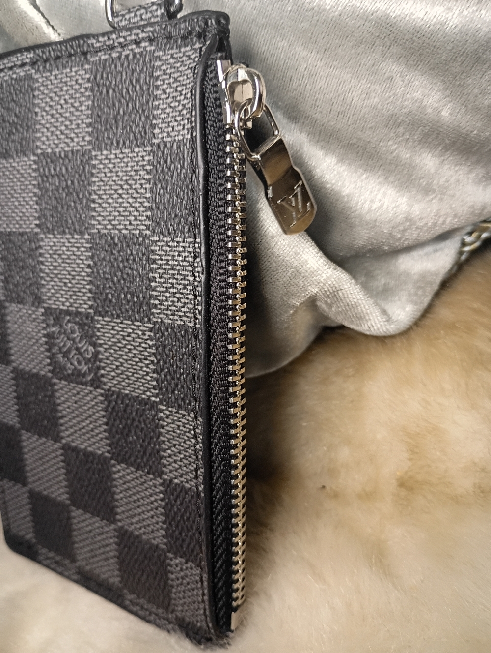 Louis Designer Look Damier Graphite Key Pouch Wallet - Picture 2 of 8